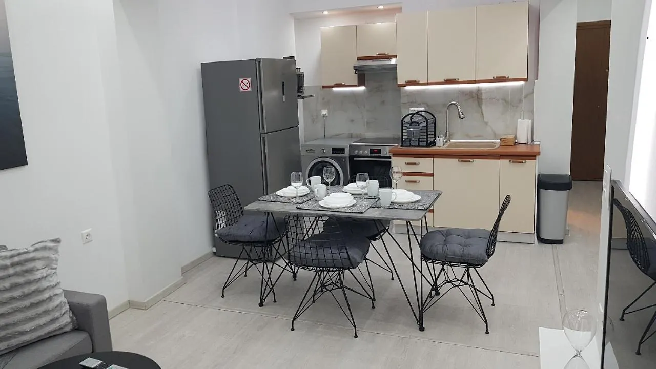 Konstantinos'S Luxury Apartment Soluň