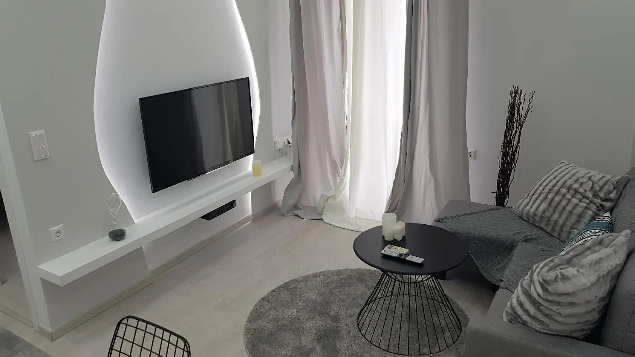 Konstantinos'S Luxury Apartment Soluň